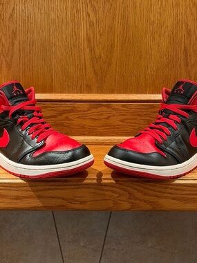 Size 9.5: Jordan 1 Mid Men's Mid-Top Sneakers - Black & Red